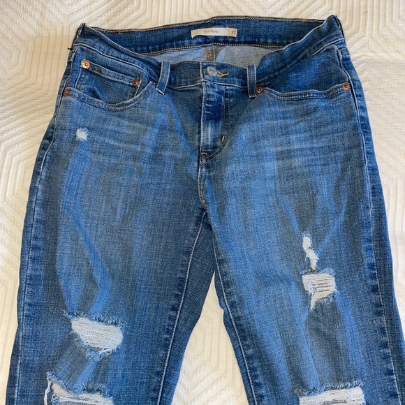 Levi's Women's New Boyfriend Jeans (27) - Picture 9 of 9